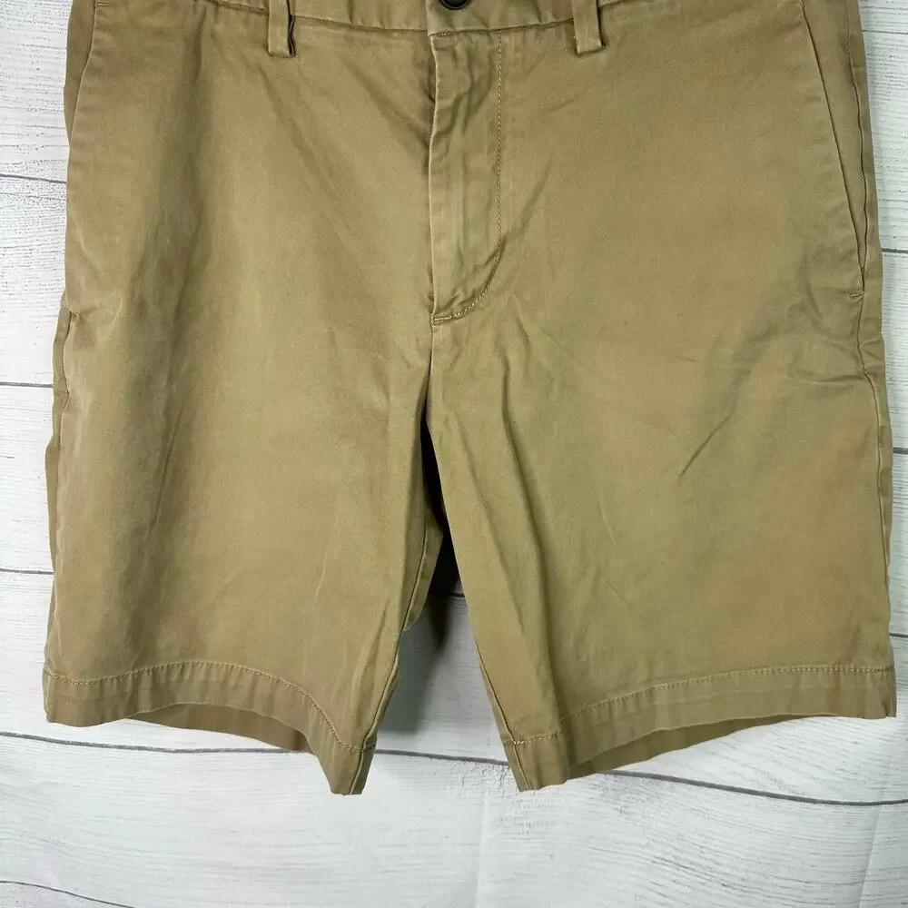 Banana Republic Mens size 30 Aiden Shorts Khaki Beige Tan 266671 Cotton